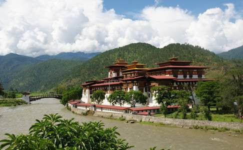 De prachtige Dzong van Punakha